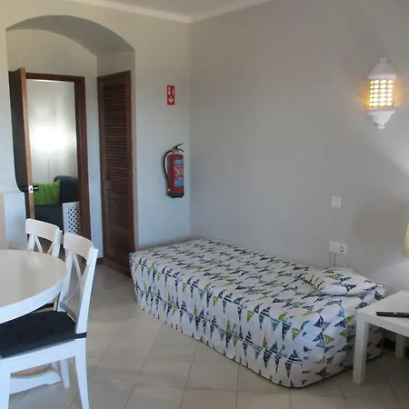 Bellavista Mar * Αλμπουφέιρα